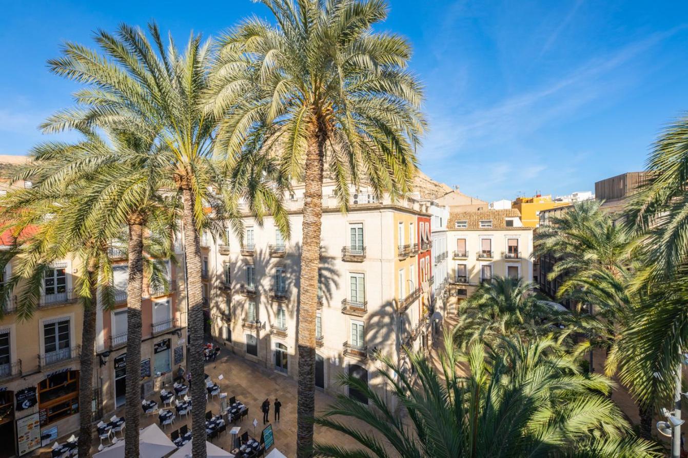 Apartamento Magic Atico In The Heart Of The Old Town Alicante Exterior foto